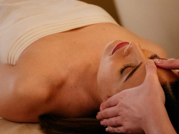 Masaje MENARA Rostro y Cuero Cabelludo Spa Hammam Rituels d'Orient